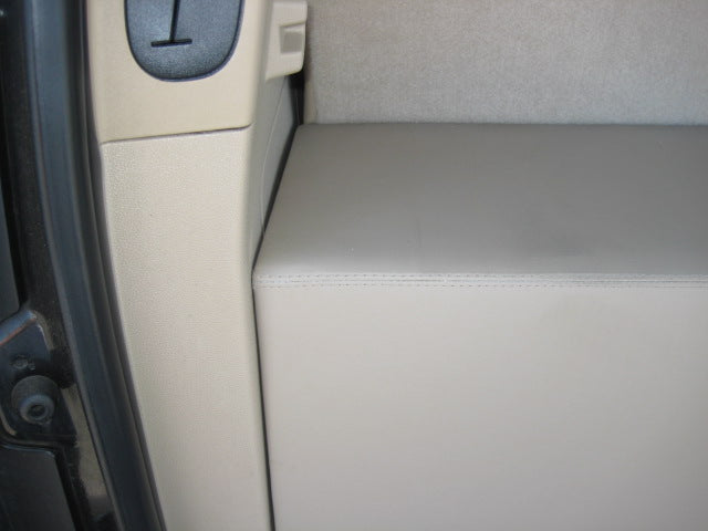2007-2013 Tahoe/Yukon/Escalade Downfire Subwoofer Box For Powered Lift Gate